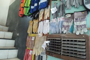 Ferretería Centro Plomero en Santa Catarina