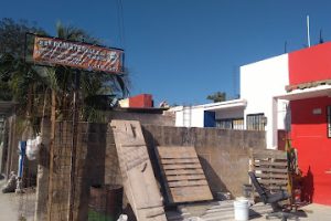 Ferromateriales Lupita en Playa del Carmen