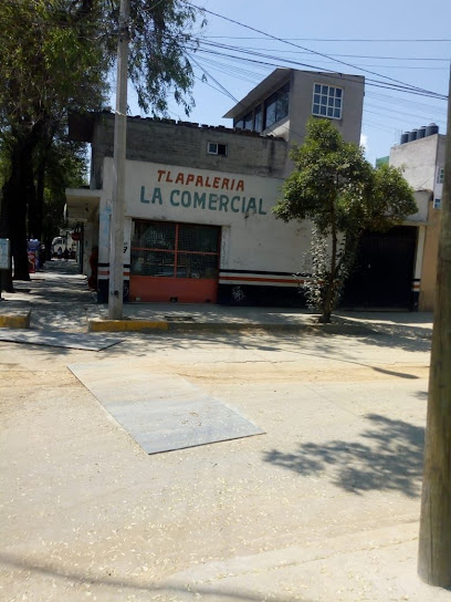 Tlapalería La Comercial en Azcapotzalco